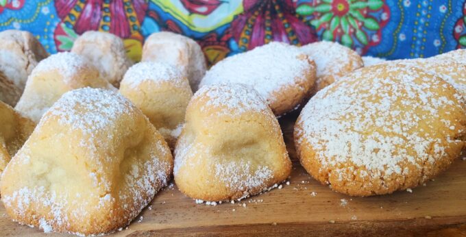 Sicilian Almond paste cookies.